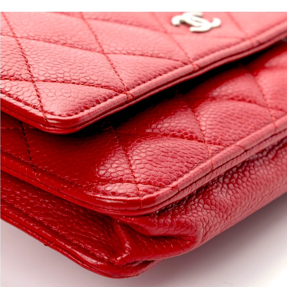 Caviar quilter CHANEL WOC (red) - Picture 4 of 8